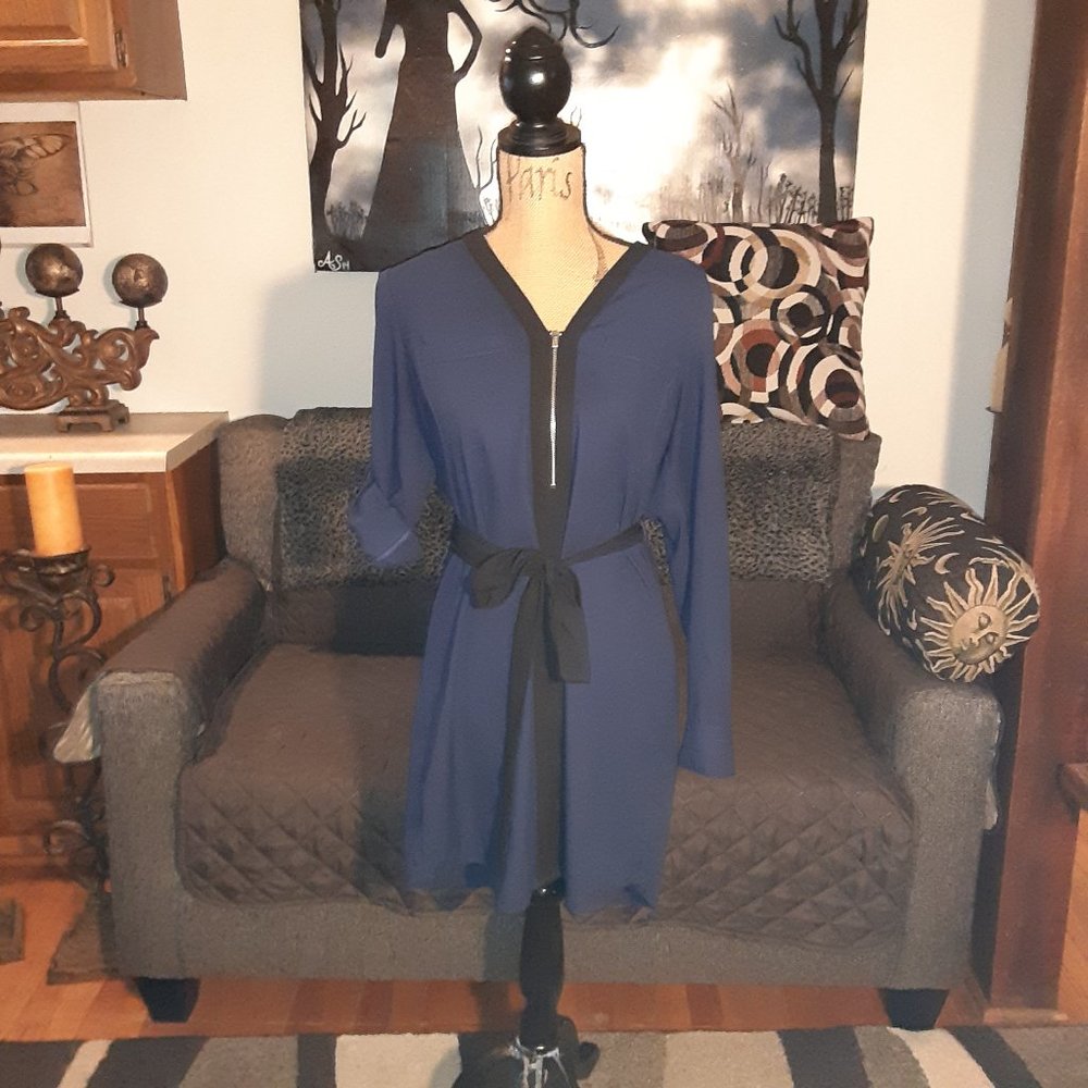 womans express long sleeve dress size medium